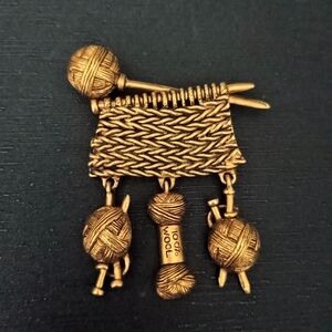 Gold Knitting Themed Brooch By Danecraft